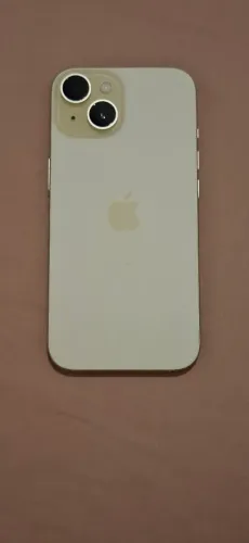 Apple iPhone 15 256GB Amarelo | Excelente estado | Tela Original |  Bateria 89%