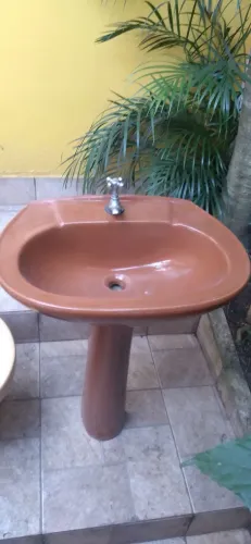 Vaso sanitario com lavatorio