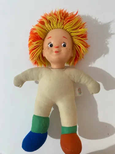 Boneca antiga da Emília 