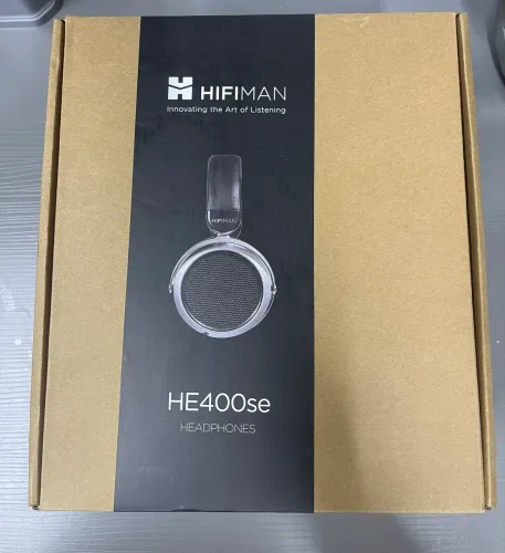 Fone de ouvido HIFIMAN HE400se