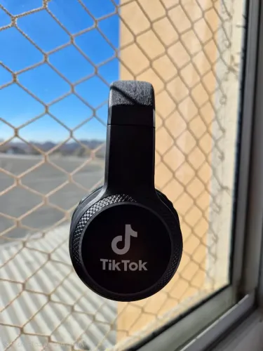 Headphone Bluetooth Y01 TikTok | Novo | Sem fio | Na caixa