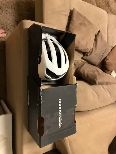 Capacete Cannondale Hunter Sem Uso