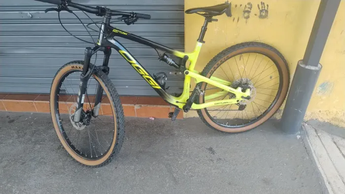 Bike Oggi catura 2020 cangote retrátil e no deore de 12