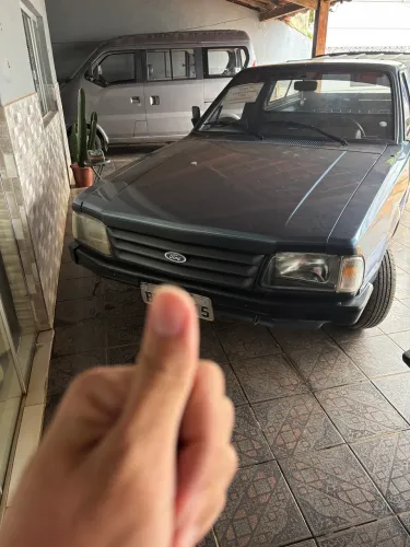 Ford Pampa L 1.8i / 1.8 (álcool) 1992