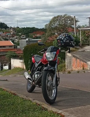 125 honda , moto impecável!