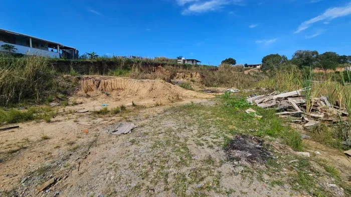 Terreno em marica 
