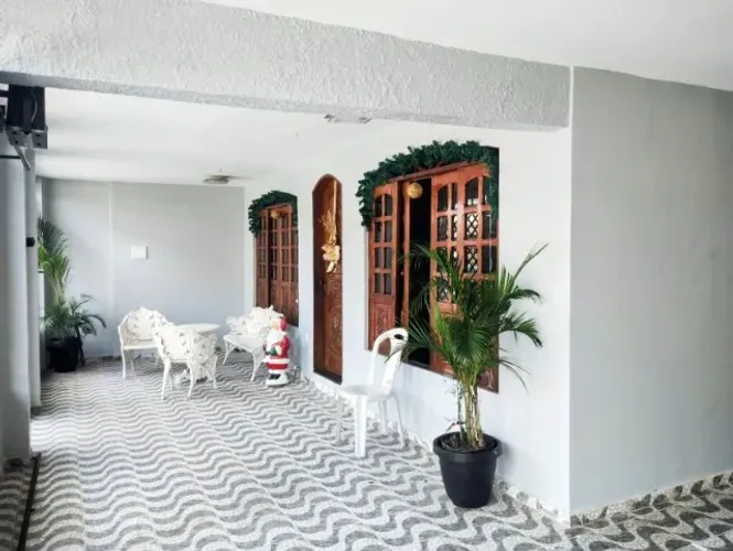 LINDA CASA NA MARAMBAIA 03 quartos sendo 02 suítes- GLEBA 2 TRAVESSA D