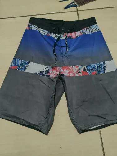 Bermuda elastano tamanho 38 