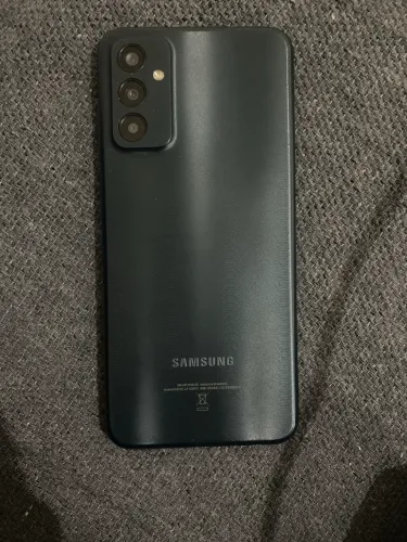 M13 128 GB