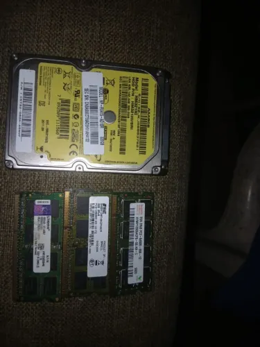 Pra vender rápido!!! 3 m3morias e 1 HD funcionando perfeitamente!!!!