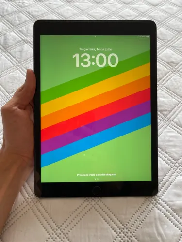 iPad 9 praticamente novo