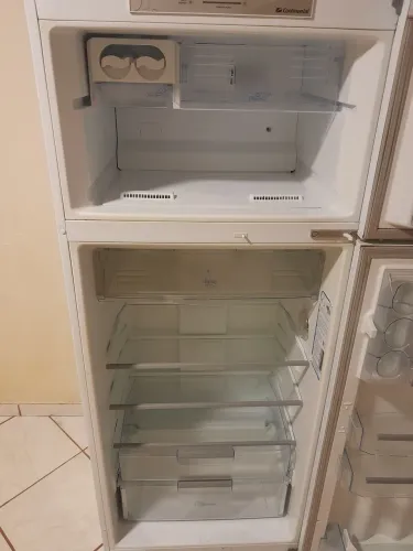Geladeira continental