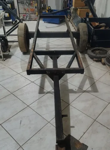 Chassi para carreta agrícola 