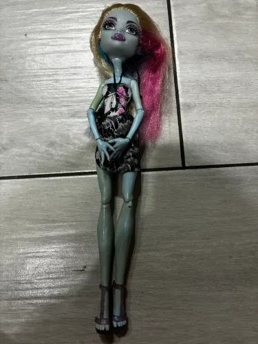 monster high abbey praia 