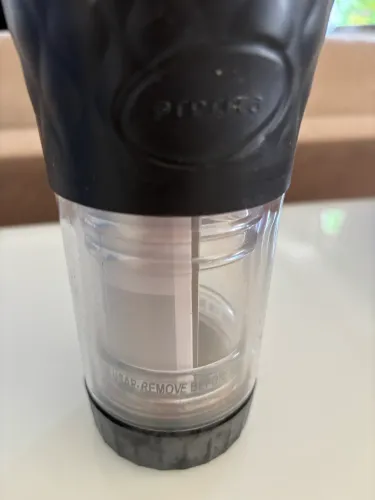 Pressa cafeteira infusora sem uso