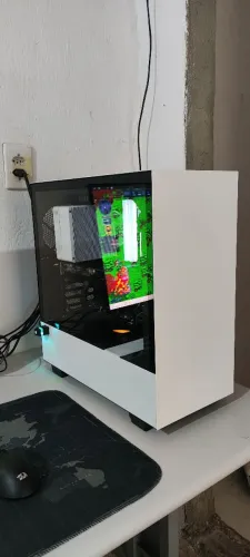 Vendo ou troco PC gamer, preferência em consoles.