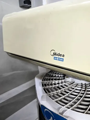 Ar condicionado Split Midea 9000 Btus - Relê Colado