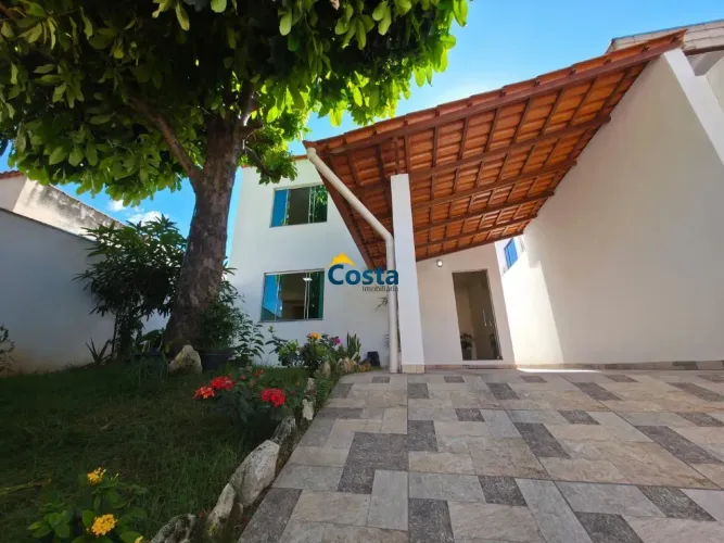 Casa à Venda no Bairro Niterói Betim | 2 Quartos | 2 Vagas Cobertas