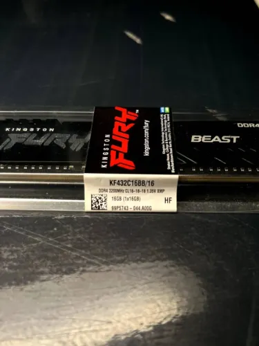 Memória Kingston Fury Beast 16GB DDR4 3200MHz CL16 - Nova