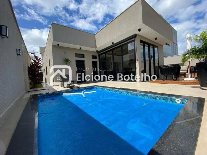Casa de Condomínio para aluguel, 3 quartos, 3 suítes, 2 vagas, JARDIM BOTANICO - Uberlândi