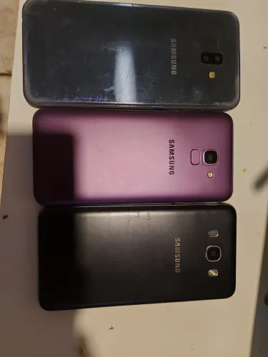(CELULARES SAMSUNG) a venda R$100 Cada ou 300 os 3!.