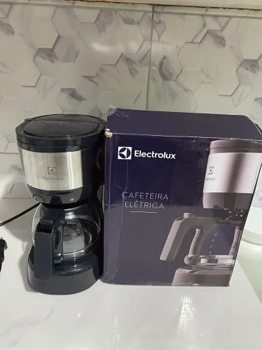 Cafeteira Eletrolux Nova