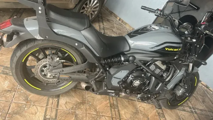 Kawasaki Vulcan S Café