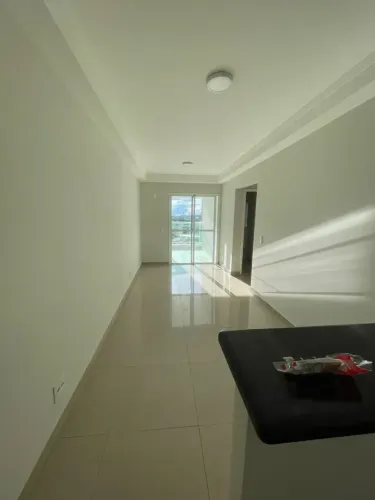 Imóvel para aluguel tem 72 metros quadrados com 2 quartos em Centro - Botucatu - SP