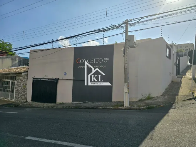 Excelente Oportunidade Comercial / Residencial - 300M2 - Barro Vermelho
