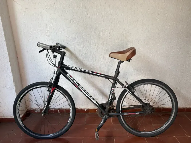 Bicicleta Venzo Preta