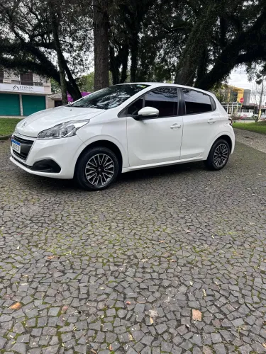 Peugeot 208 Active 1.2 Flex 12V 5P Mec. 2018