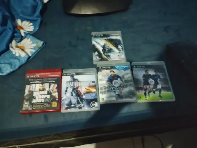 Jogos de ps3 semi novos originais
