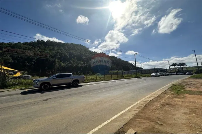 Terreno com 7.000m² na Avenida Deusdeth Salgado, Salvaterra, Juiz de Fora/MG