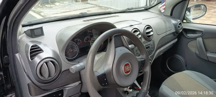 Fiat Palio Essence 1.6 Flex 16V 5P 2015
