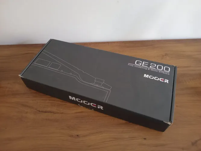 Pedaleira Mooer GE200