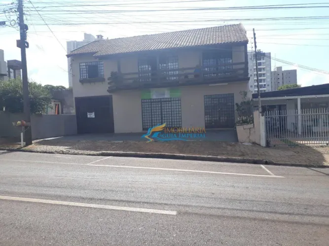 Imobiliária Águia Imperial Vende Sobrado e Casa No Centro