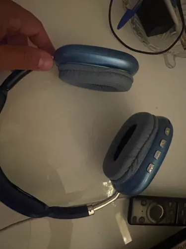 Fone de Ouvido Bluetooth Over-Ear - Sem Fio 9,99