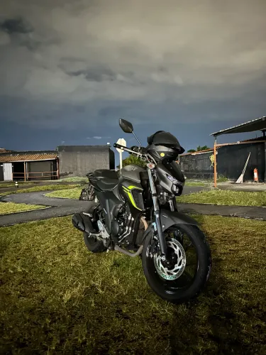 FAZER FZ25 