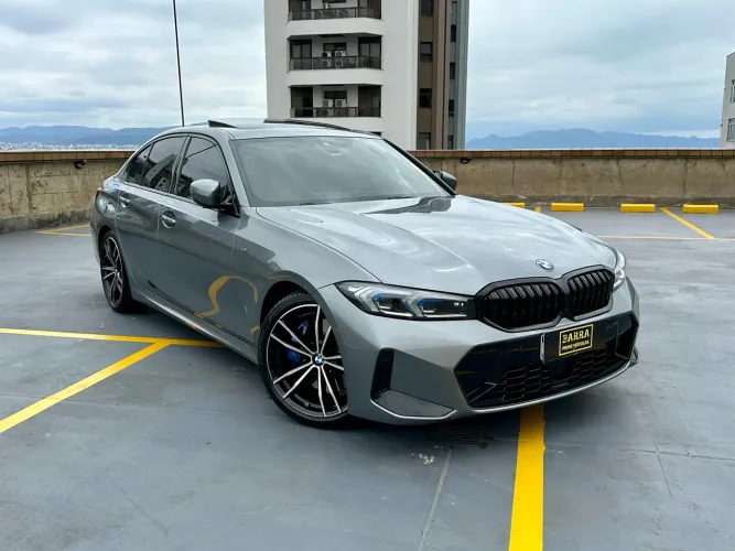 BMW 320I A 2.0 TB M Sport Activeflex 16V 4P 2023