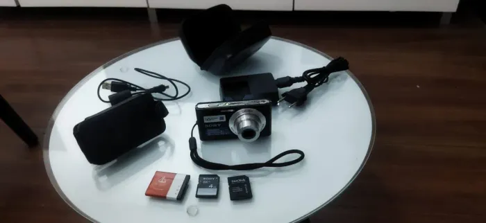 Câmera cyber-shot Sony w520 estado de nova