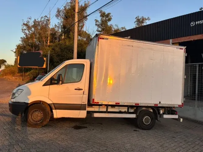 MERCEDES-BENZ SPRINTER 415 CHASSI + BAÚ FACCHINI - PRONTA PARA TRABALHAR!