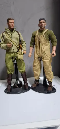 Bonecos Fury Corações de Ferro Custom 1/6 (ler)