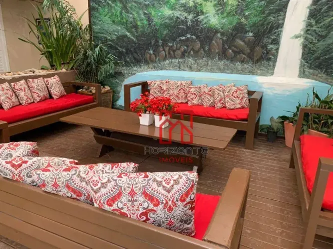Hotel com 17 dormitórios à venda, 1200 m² por R$ 8.000.000,00 - Canasvieiras - Florianópol