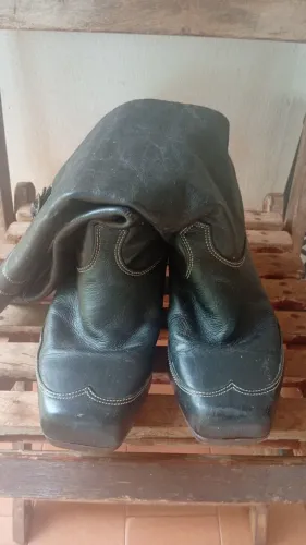 Bota 39
