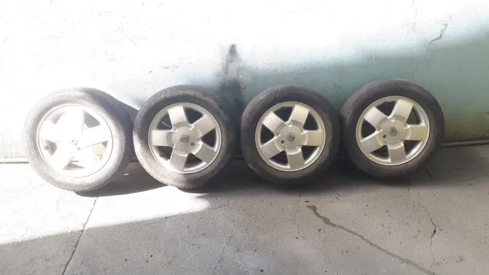 Rodas 14 original do clio