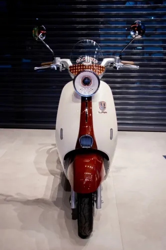 Scooter Elétrica Riviera