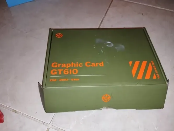 GT 610 2GB Completa na Caixa - Muito Conservada