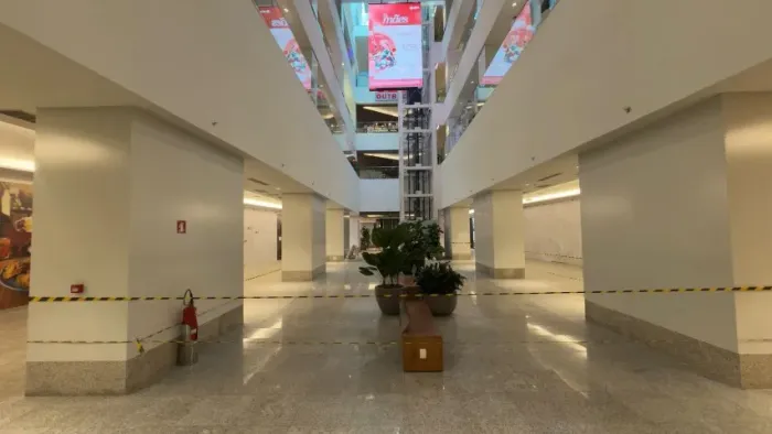 Revestimento de Colunas em ACM