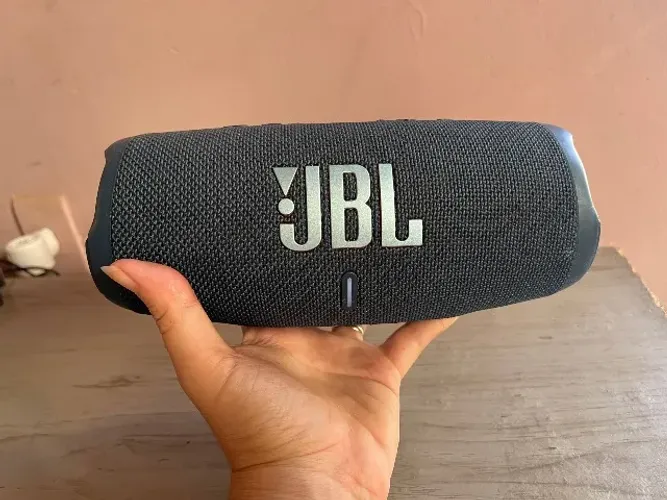 JBL Charge 5