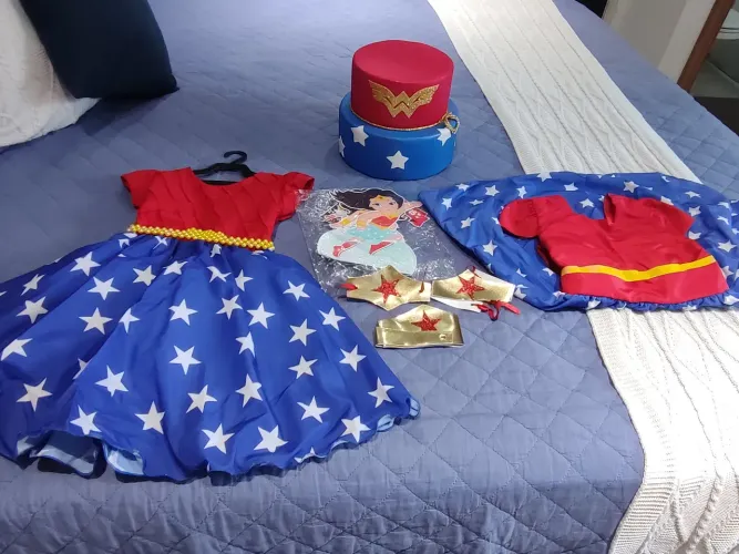 Kit mulher maravilha aniversário 